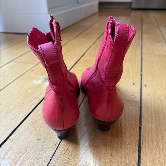 Women’s Red cowboy bootie Leather 7-7.5 - Picture 4 of 6